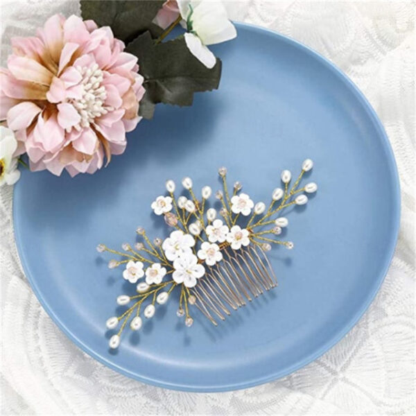 Bridal Headwear European and American Style Hair Accessories Handmade Soft Pottery Pearl Hair Comb Wedding Accessories 2024 - US $12.49